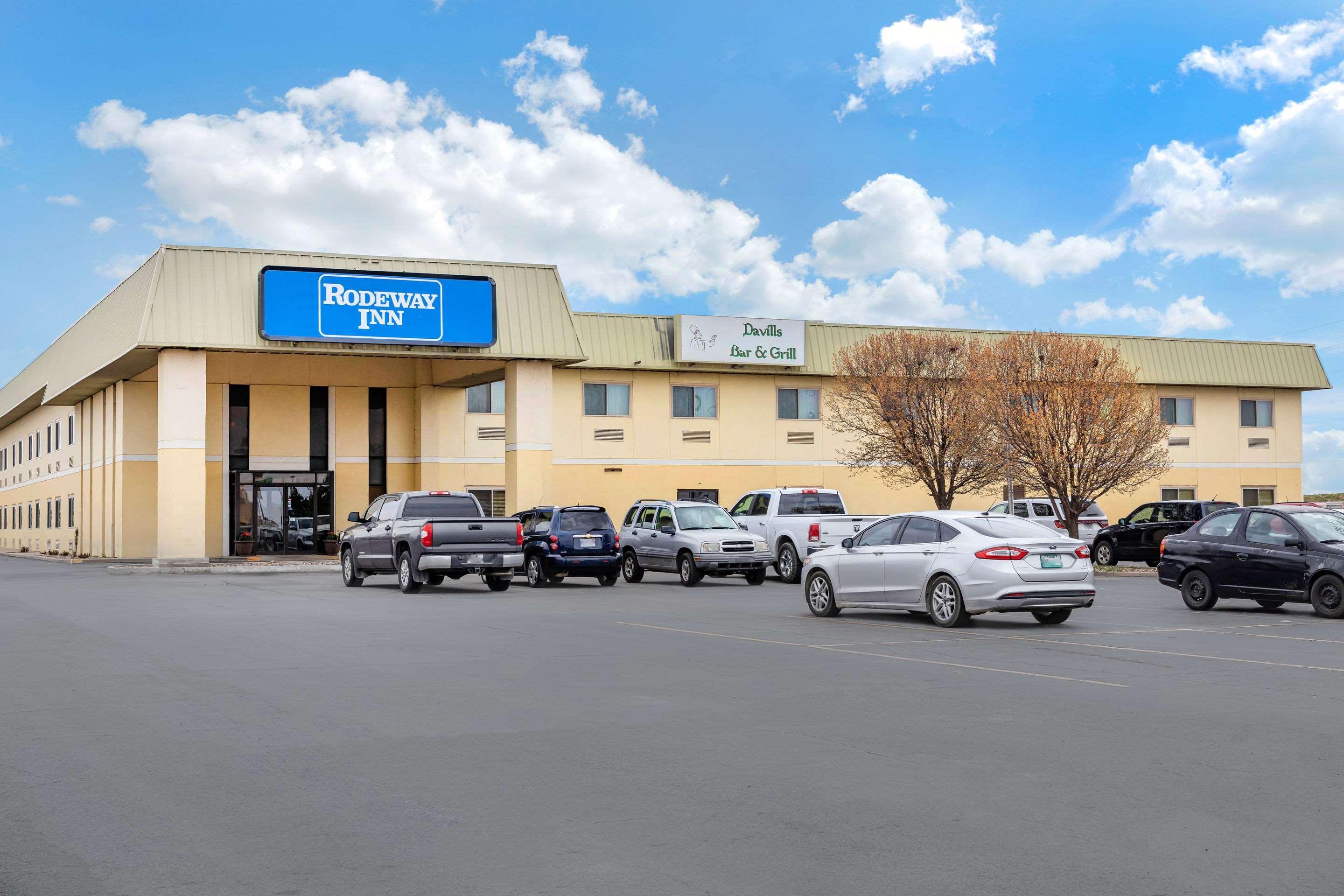 Rodeway Inn South Hutchinson Zewnętrze zdjęcie