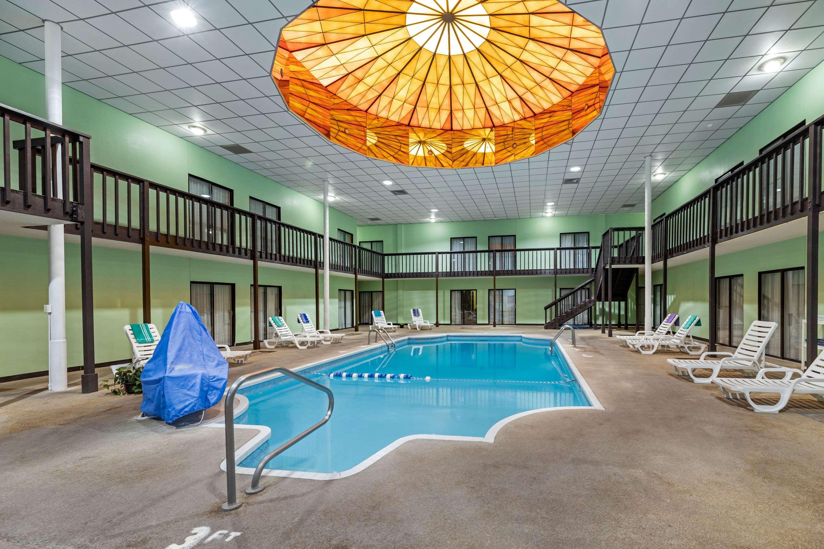 Rodeway Inn South Hutchinson Zewnętrze zdjęcie