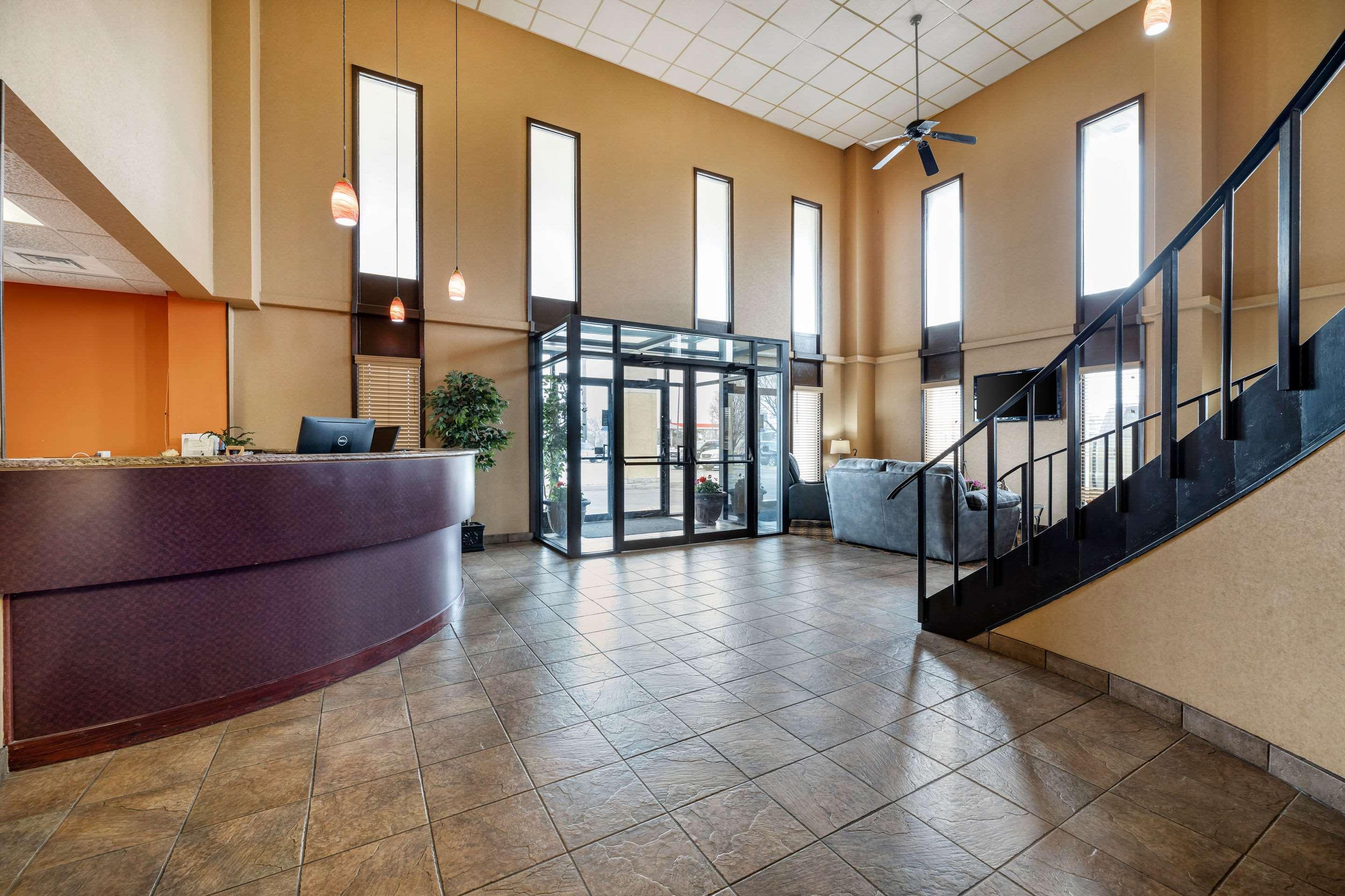 Rodeway Inn South Hutchinson Zewnętrze zdjęcie