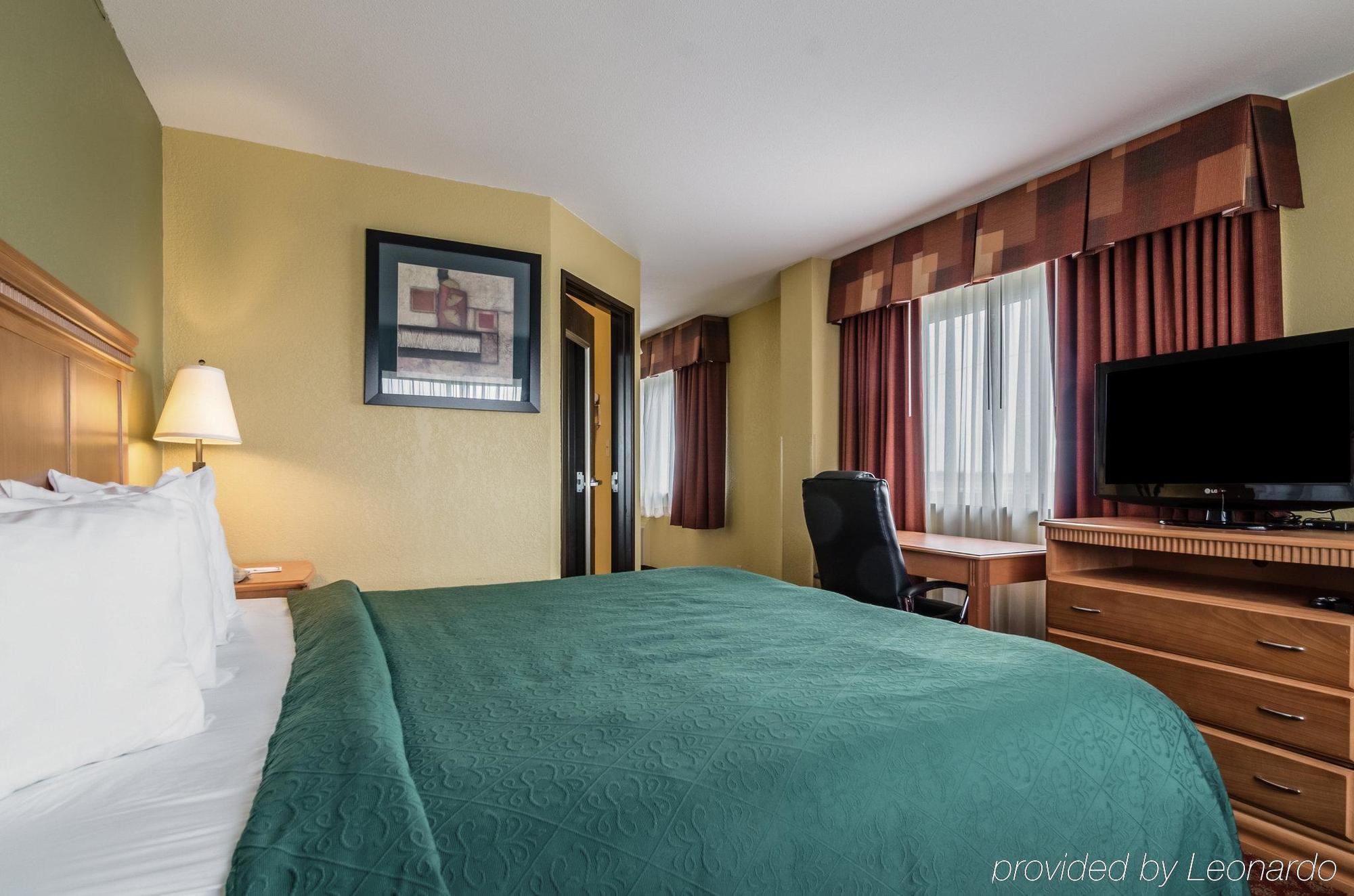 Rodeway Inn South Hutchinson Zewnętrze zdjęcie